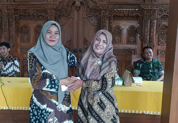 Perpisahan Purna Tugas Ibu Sumanah, Kasi Pelayanan Desa Pagertoyo